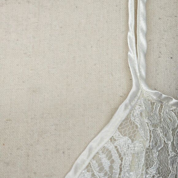 Vintage Tres Chic Ivory White Camisole Size Small Medium Bridal Coquette Dainty - Picture 3 of 6